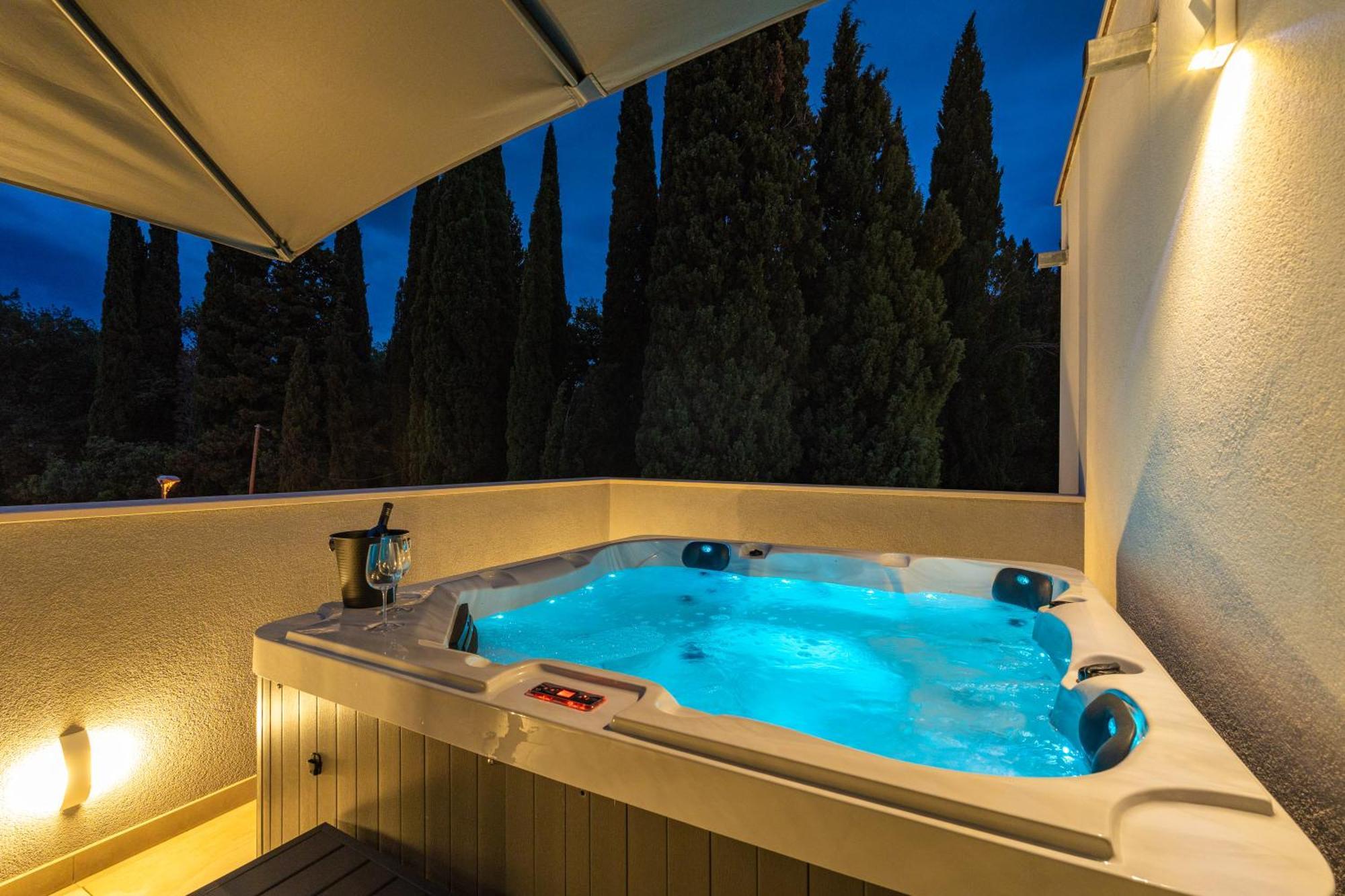 Luxury Entrata